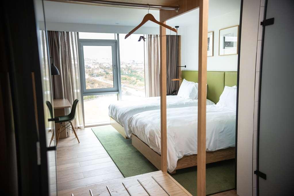 Hilton Garden Inn Faroe Islands Tórshavn Pokój zdjęcie